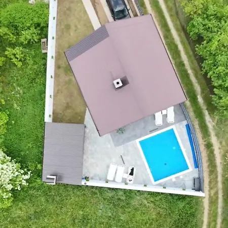 Pool House Vikendica *